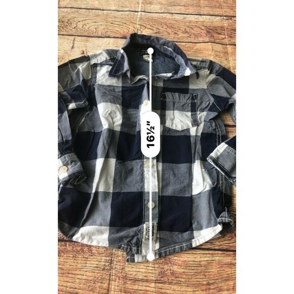 Osh Kosh B’gosh Boys Button Down Shirt 5 - Picture 6 of 7